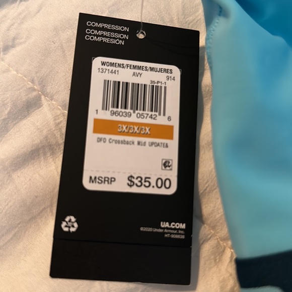 NWT Under Armour aqua sports bra - Picture 3 of 4